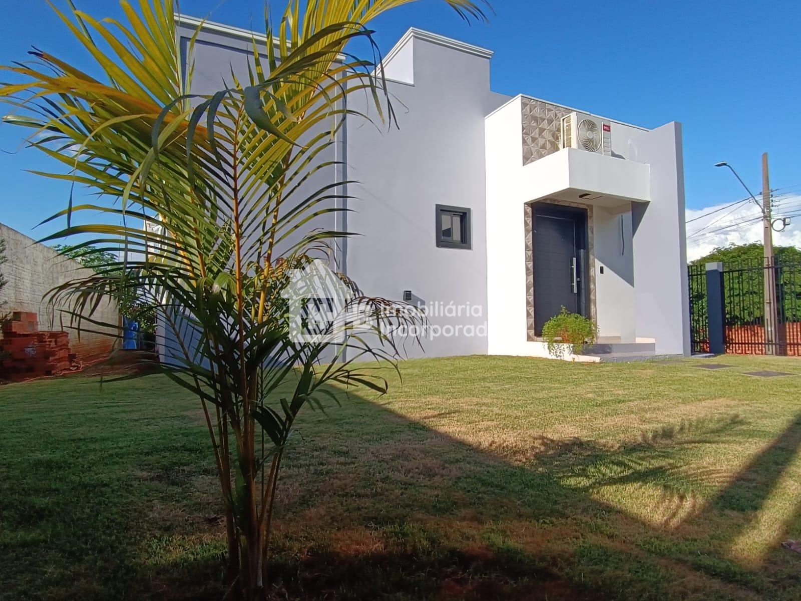 CASA DE ESQUINA  NO LOTEAMENTO JARDIM FLORESTA, ITAIPULÂNDIA-PR.