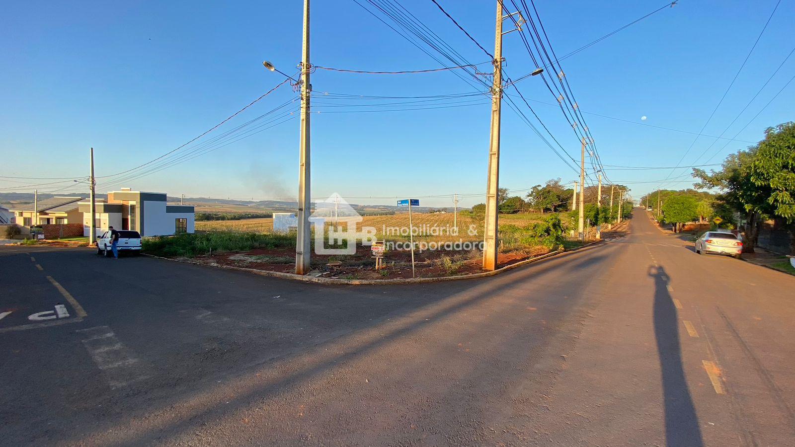 LOTE DE ESQUINA DISPONÍVEL PARA VENDA NO LOTEAMENTO SCHWENDLER...