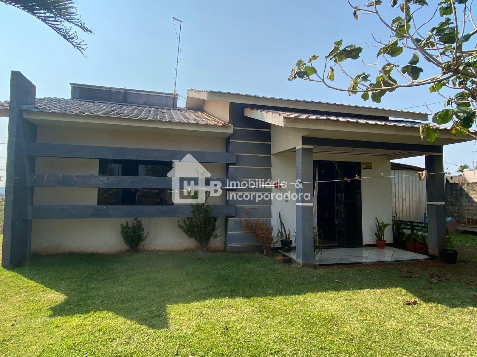 BELÍSSIMA CASA À VENDA NO BAIRRO PIONEIROS EM ITAIPULÂNDIA 