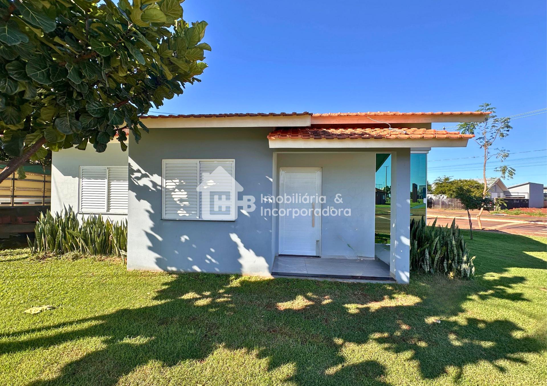 CASA DISPONÍVEL PARA VENDA, NO CENTRO DE ITAIPULÂNDIA-PR