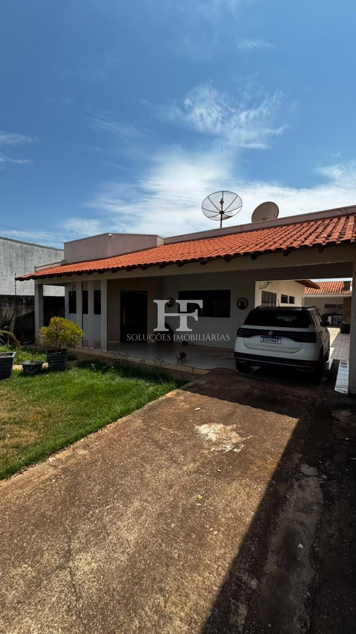 CASA À VENDA 185,68M2 EM ROLIM DE MOURA - RO