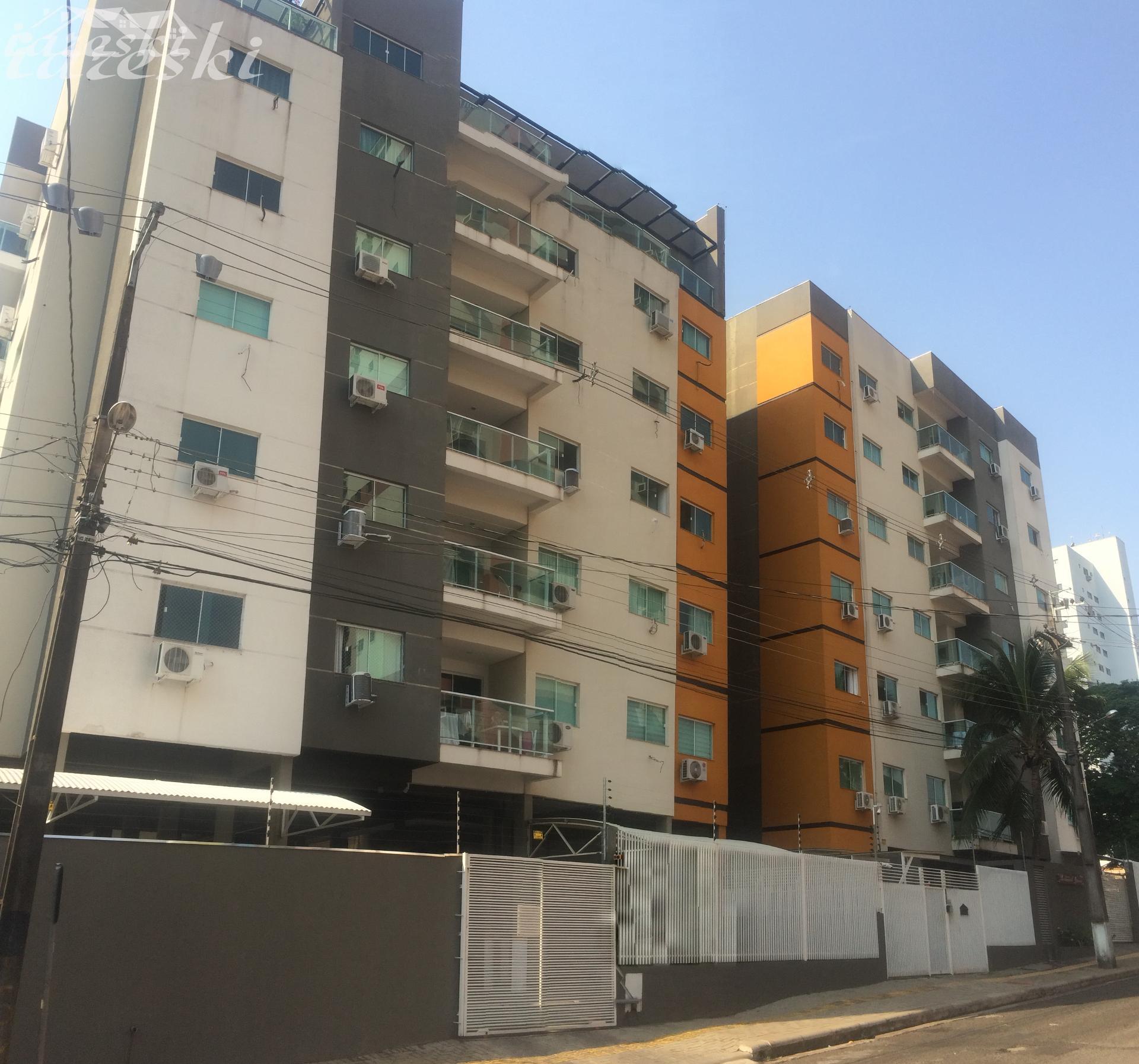 Apartamento no Edifício Gênova com 3 Quartos sendo um suíte no centro de Foz do Iguaçu - PR