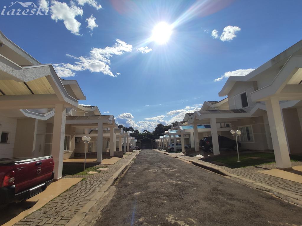 Sobrado com 1 suíte e 2  quartos disponível para venda em Foz ...