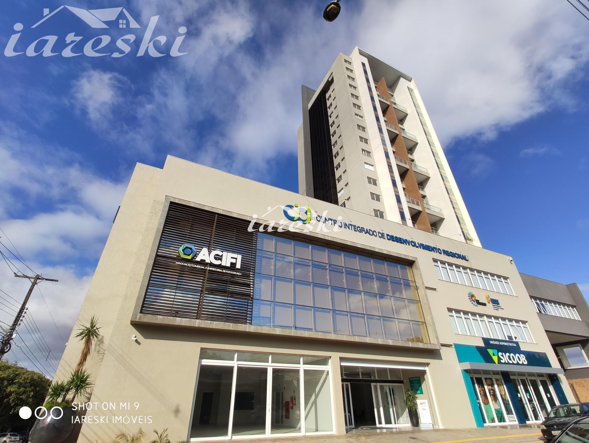 Apartamento no Residencial Omoiru, Centro de Foz do Iguaçu - PR