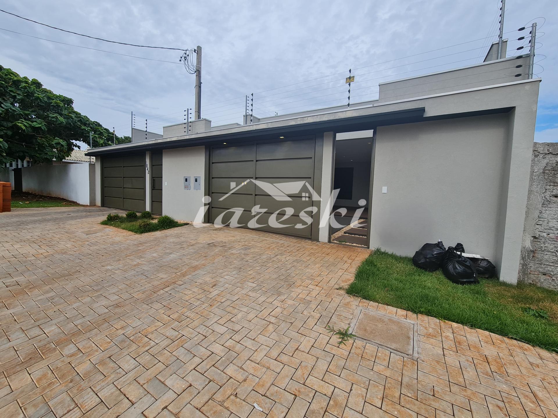 Casa a venda com 3 quartos sendo 1 suíte no Jardim Claudia em ...