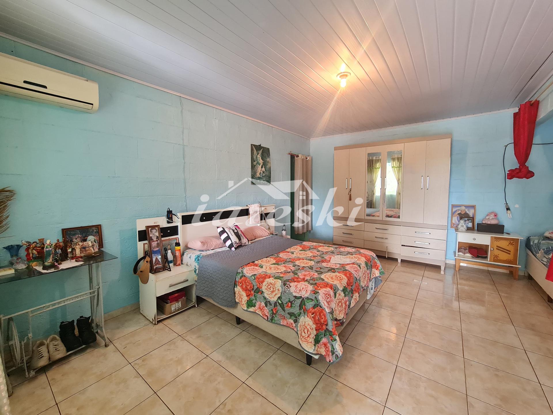 Casa a venda com 2 quartos na Vila C em Foz do Iguaçu - PR