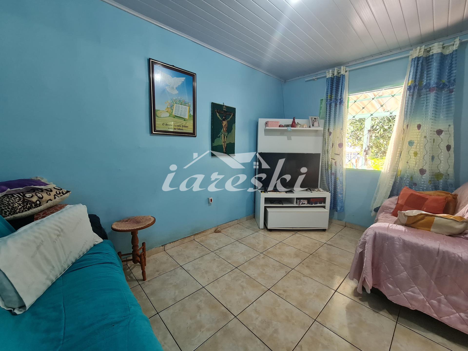 Casa a venda com 2 quartos na Vila C em Foz do Iguaçu - PR