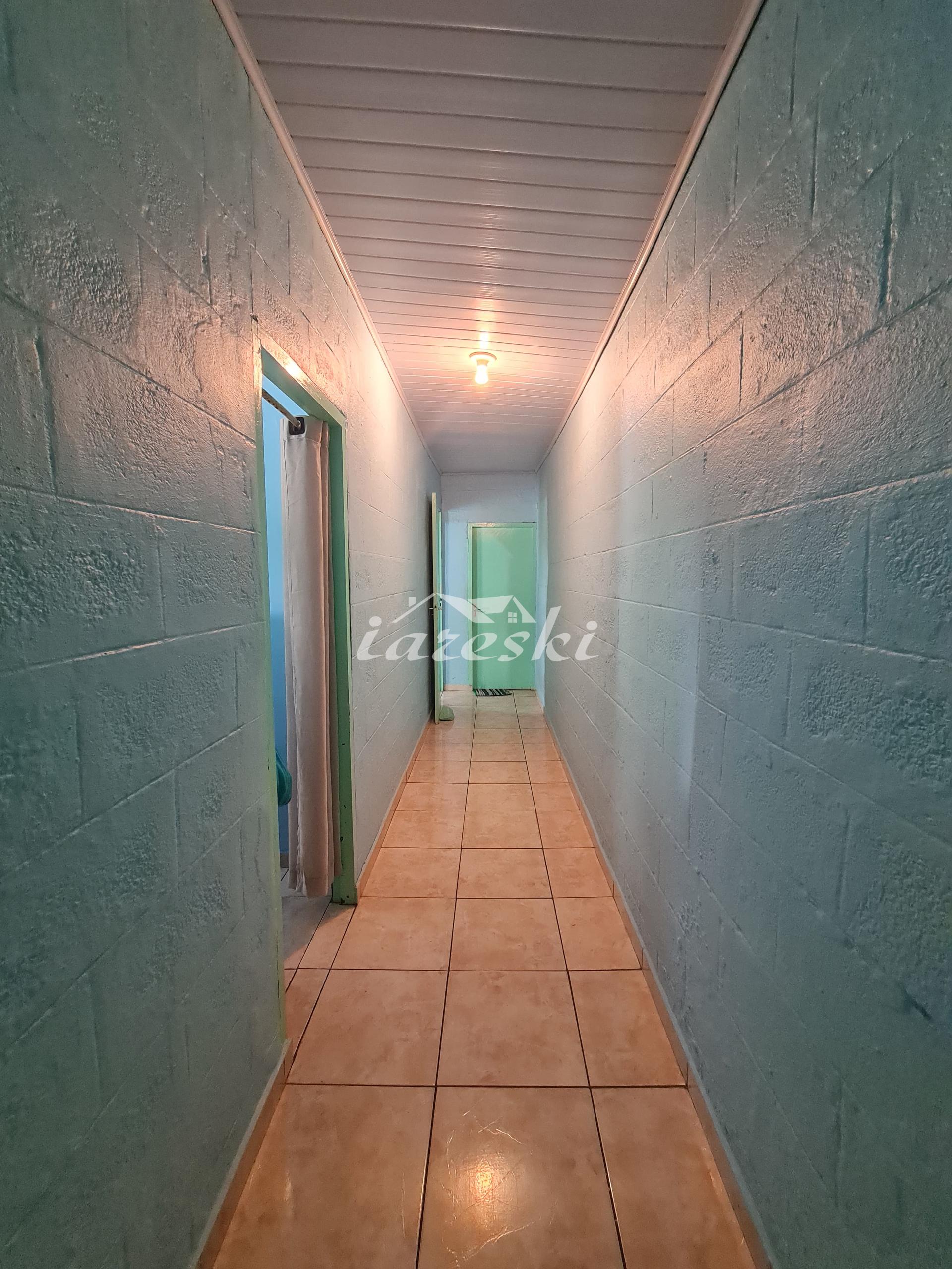 Casa a venda com 2 quartos na Vila C em Foz do Iguaçu - PR