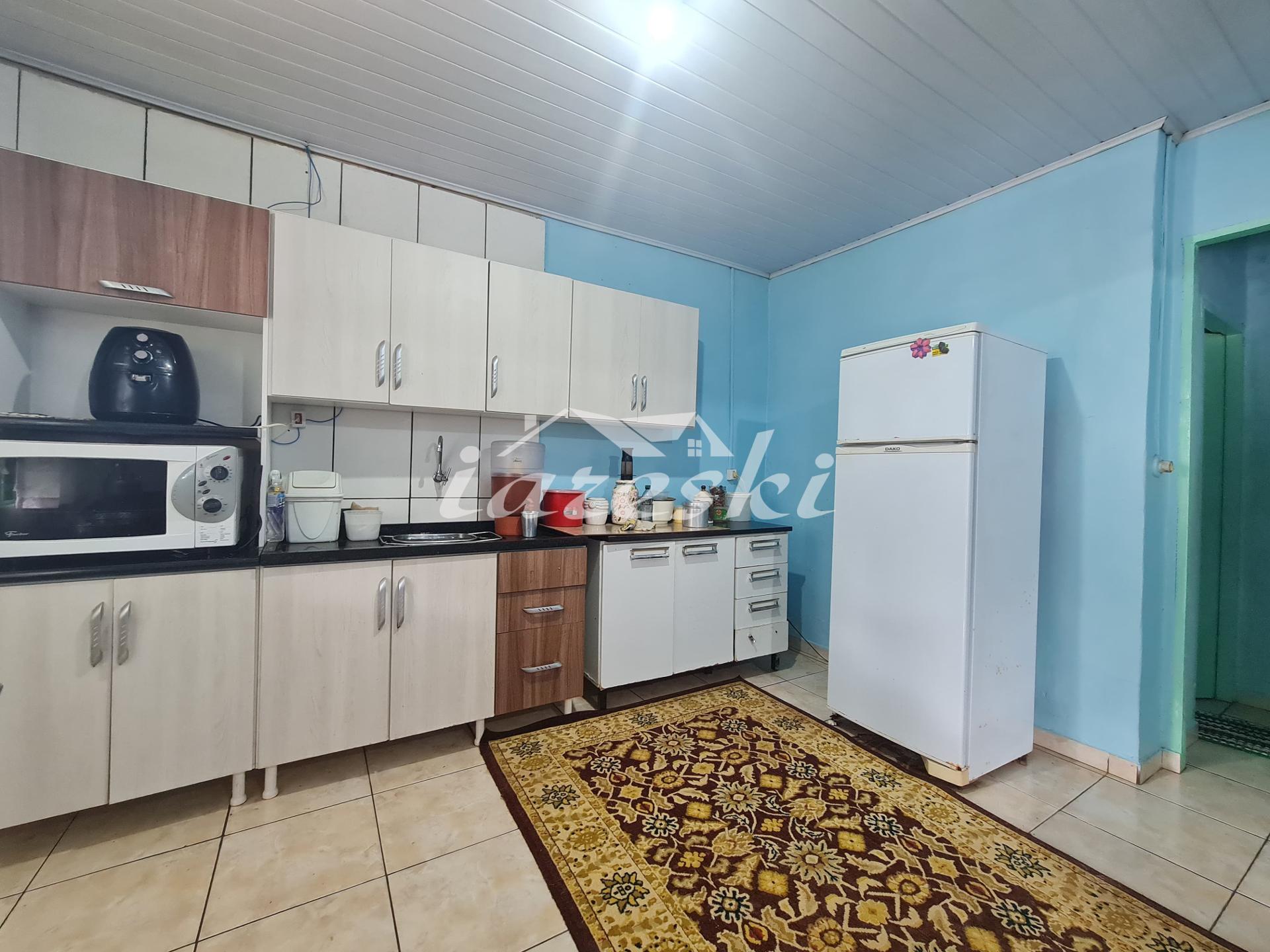 Casa a venda com 2 quartos na Vila C em Foz do Iguaçu - PR