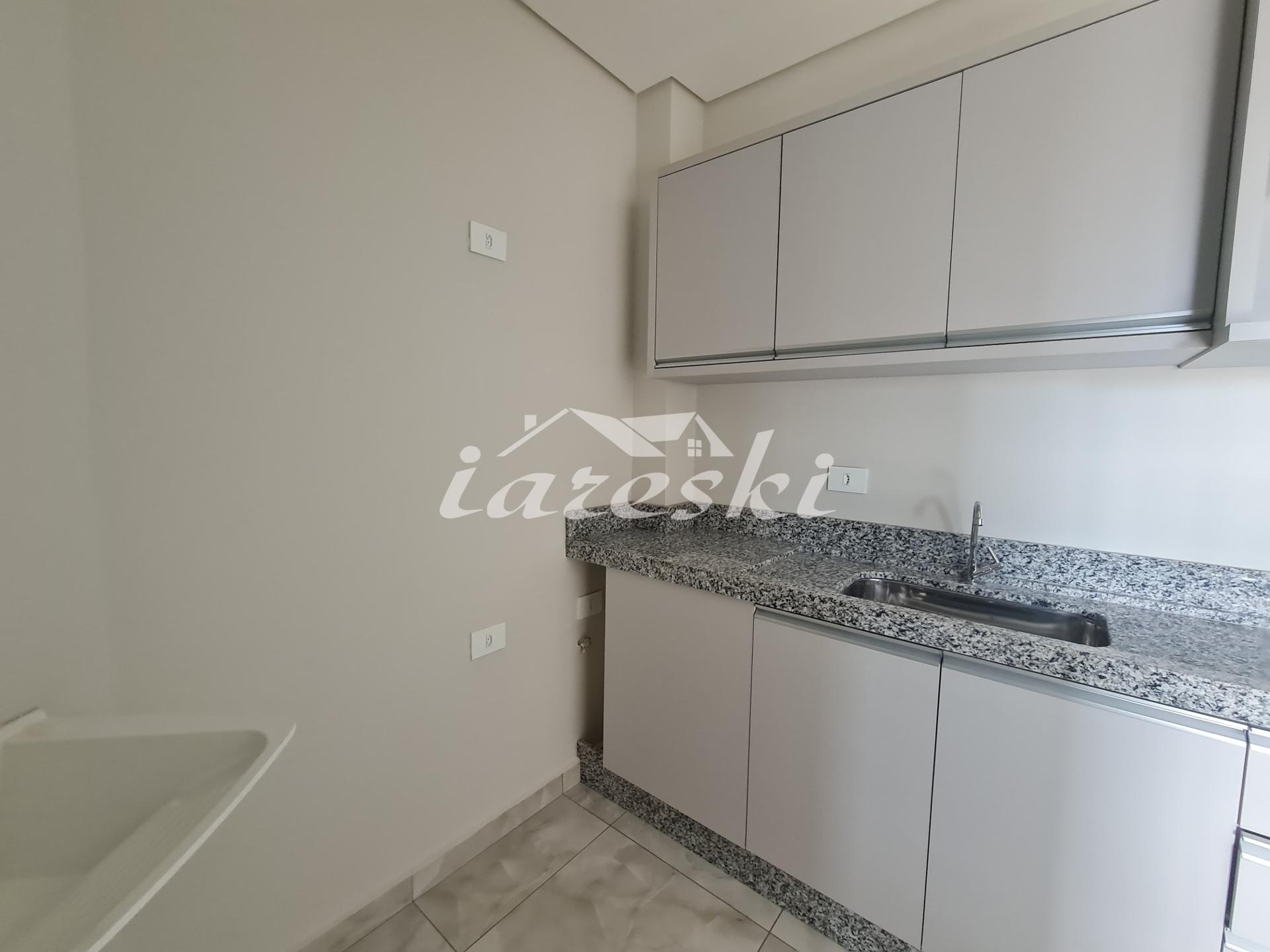 Studio semimobiliado para locação no Edifício Ferrara no Centro de Foz do Iguaçu - PR