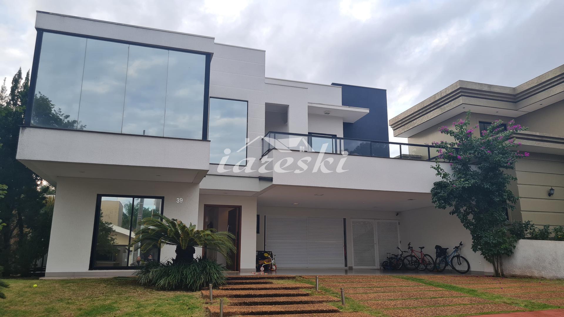 Sobrado alto padrão a venda no Condomíonio Solar das Palmeiras...