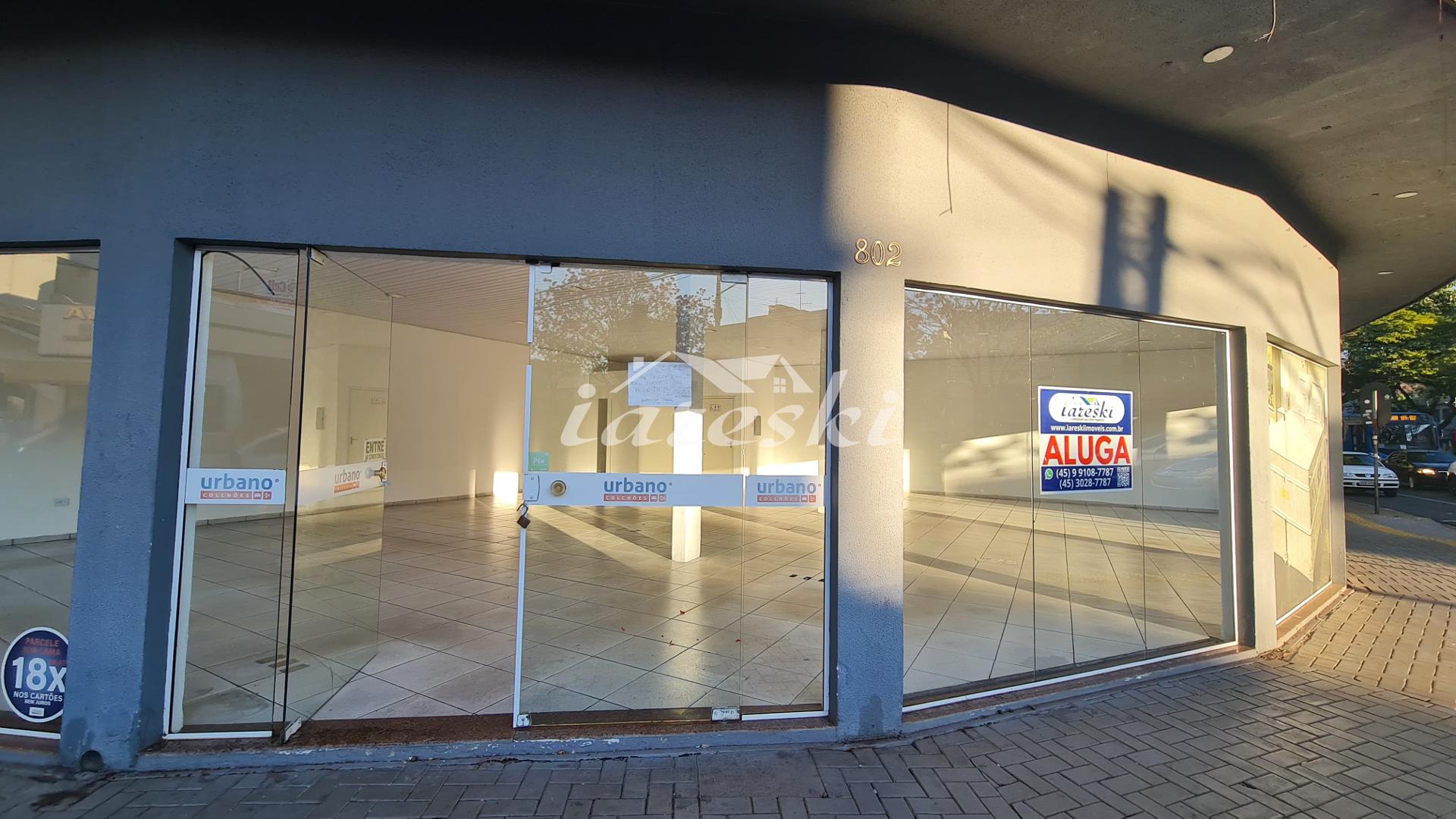 Sala comercial de esquina para locação na Av Juscelino Kubitsc...