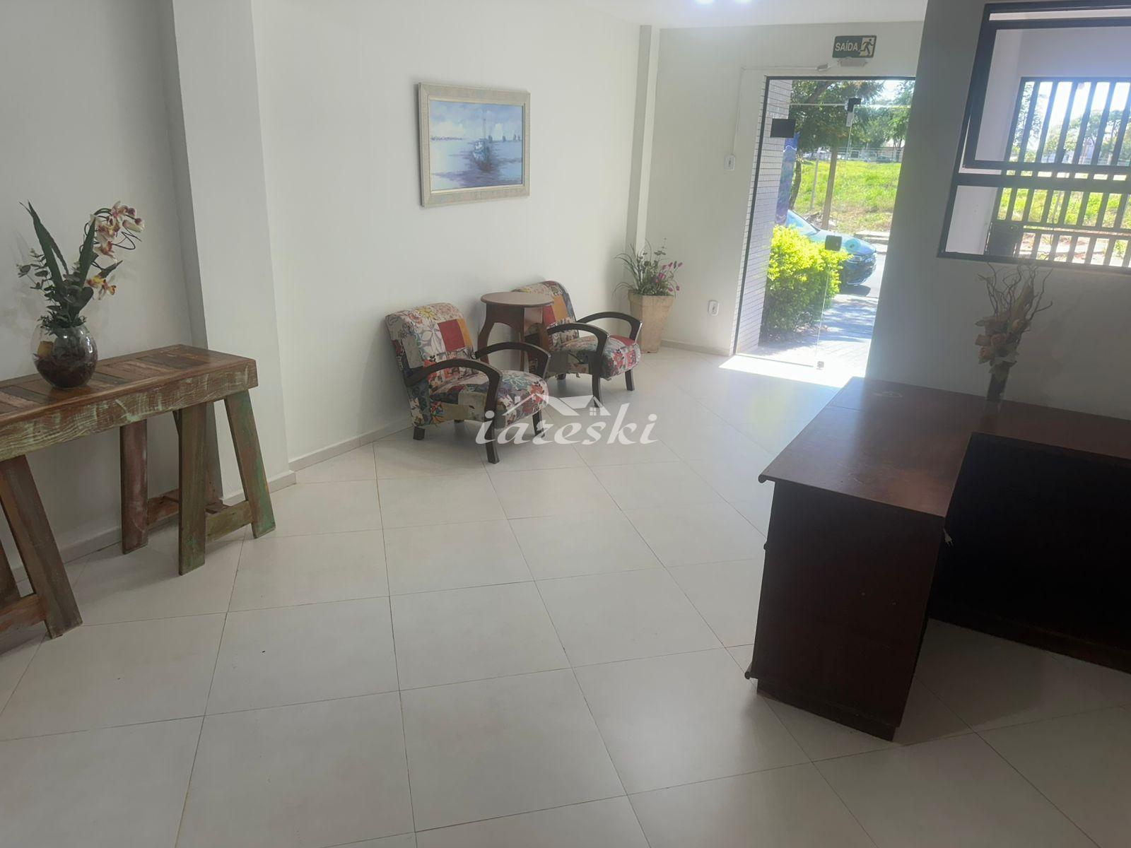 Sala Comercial à venda no Edifício Montreal no Centro de Foz d...