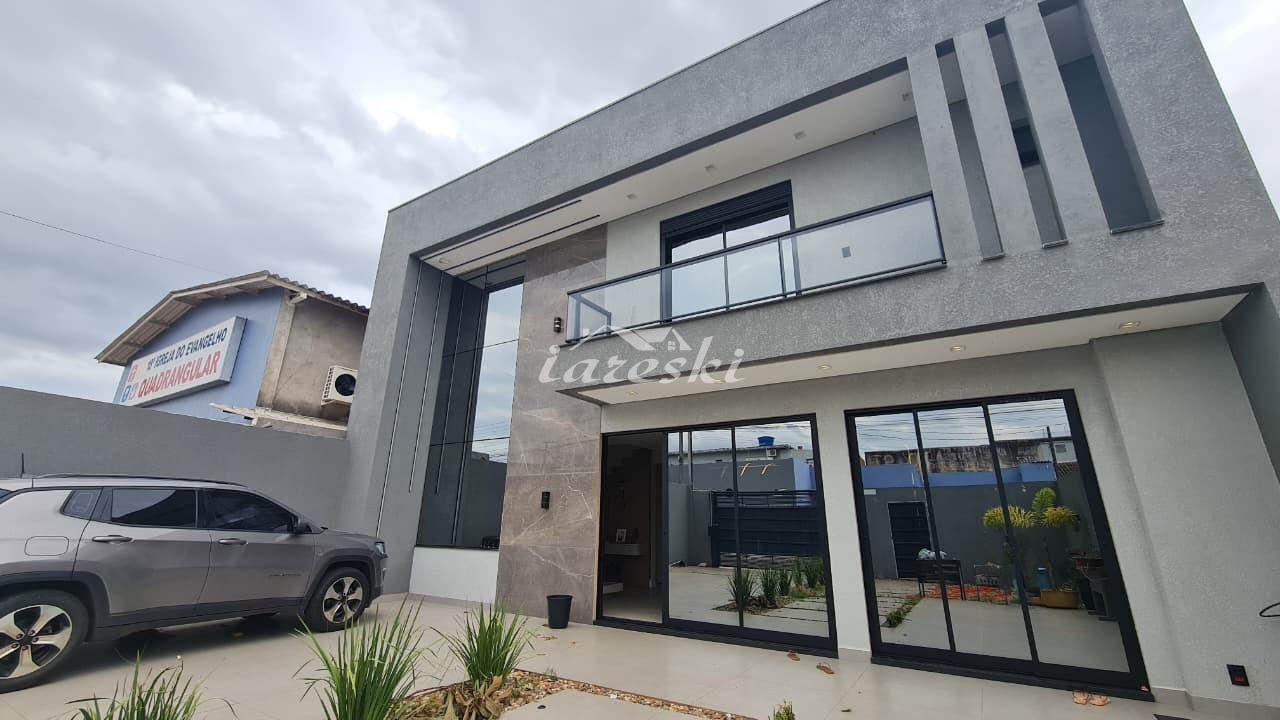 Sobrado Novo com 3 Suítes e 1 quarto a venda no Jardim Princes...