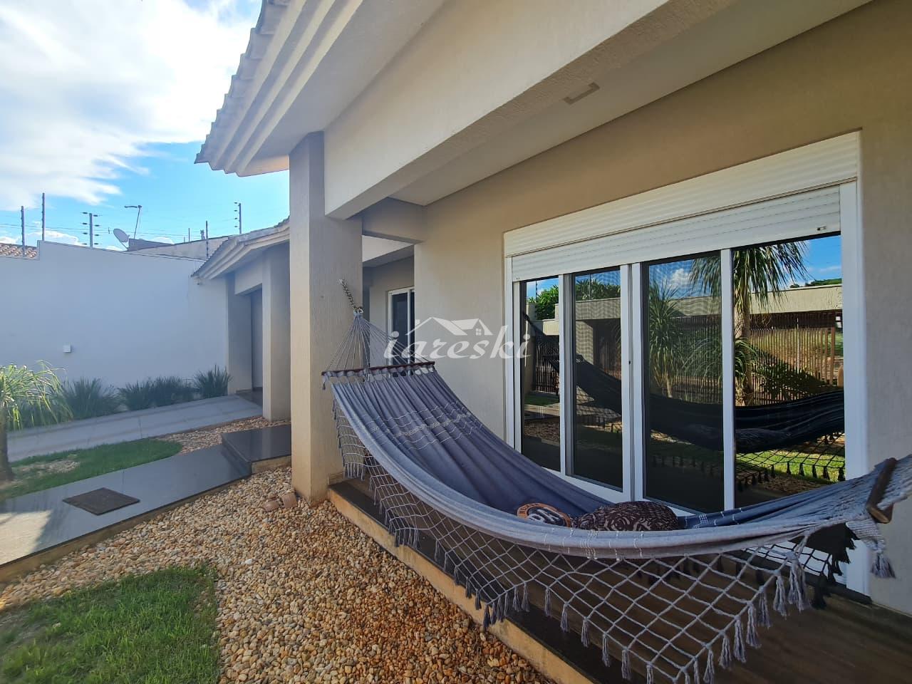 Casa à venda, com 3 quartos sendo 1 suíte, Jardim Lancaster em Foz do Iguaçu - PR