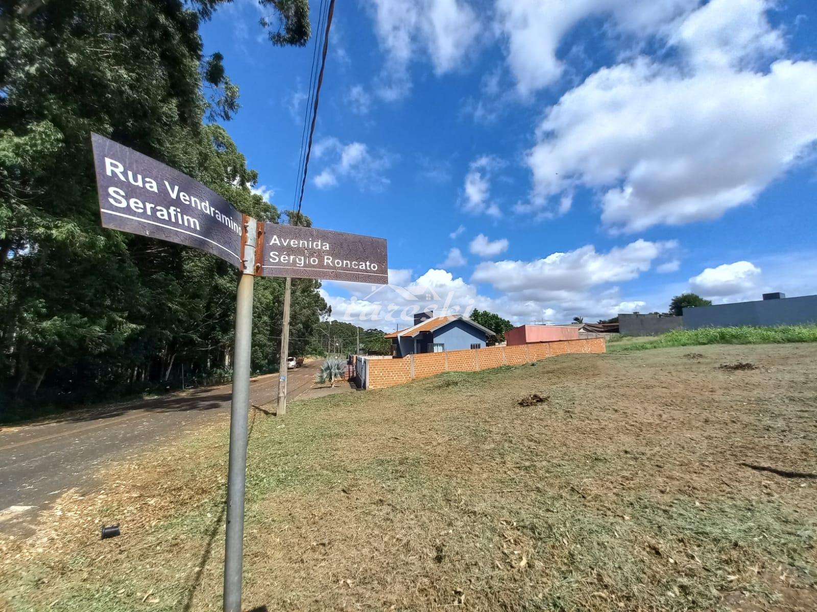 Terreno de esquina com 481m2 no Parque São Lourenço em Santa T...