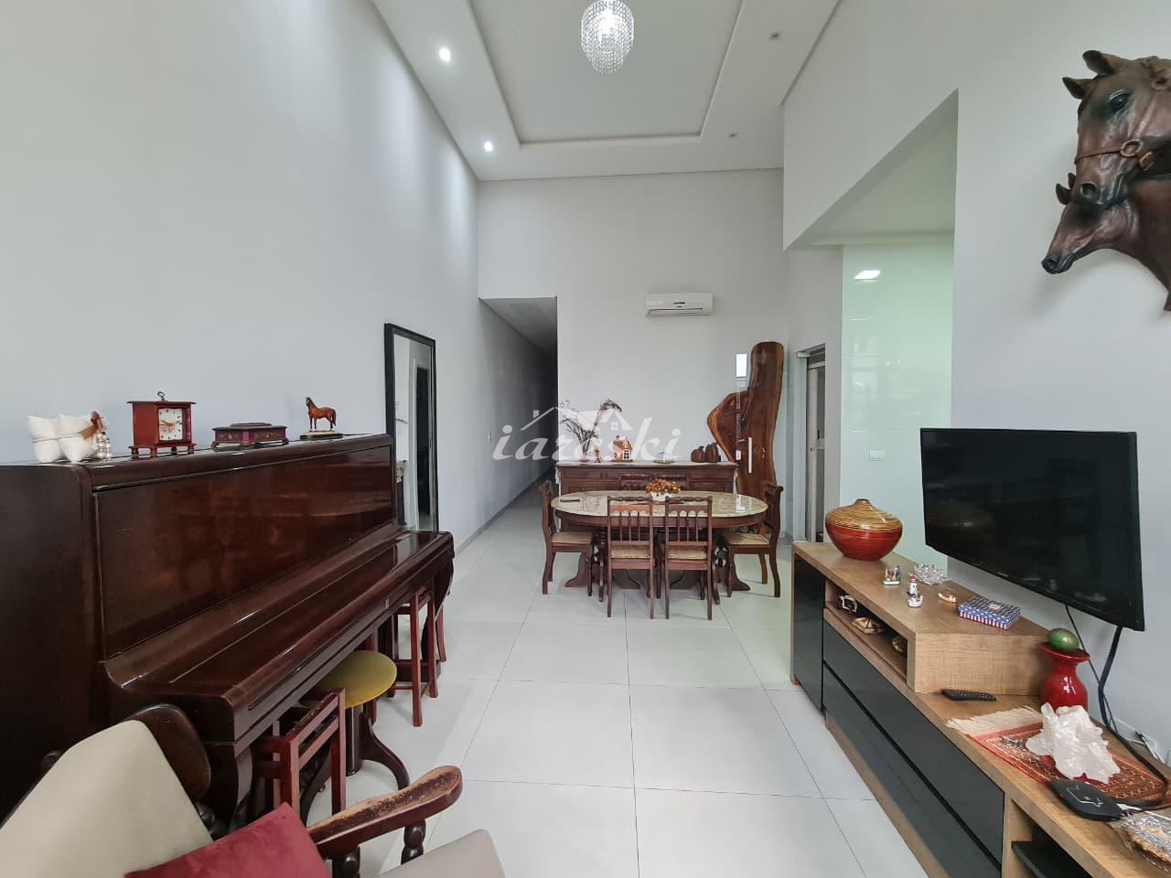 Casa à venda, 3 quartos sendo 1 suíte, Jardim Buenos Aires em Foz do Iguaçu - PR