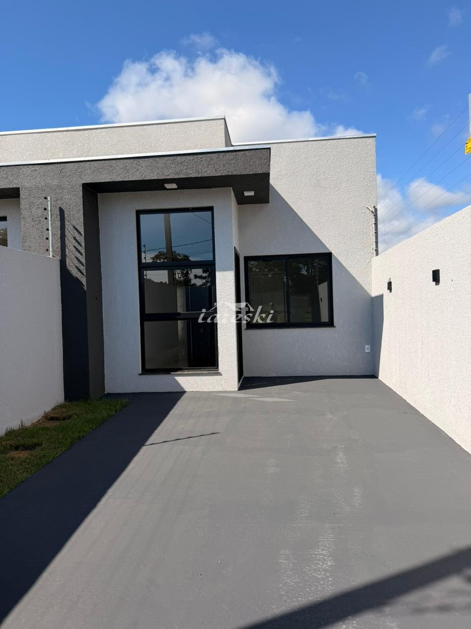 Casa à venda com 2 quartos e 1 suíte no loteamento Irio Holler...