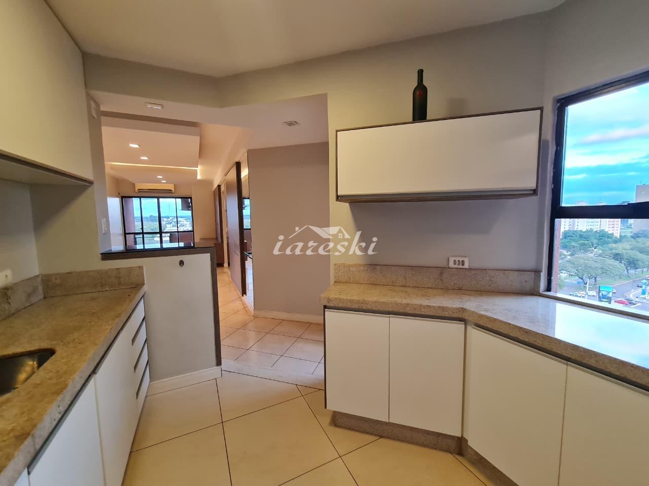 Apartamento no Edifício Mansão de Florença, Jardim Central em Foz do Iguaçu - PR
