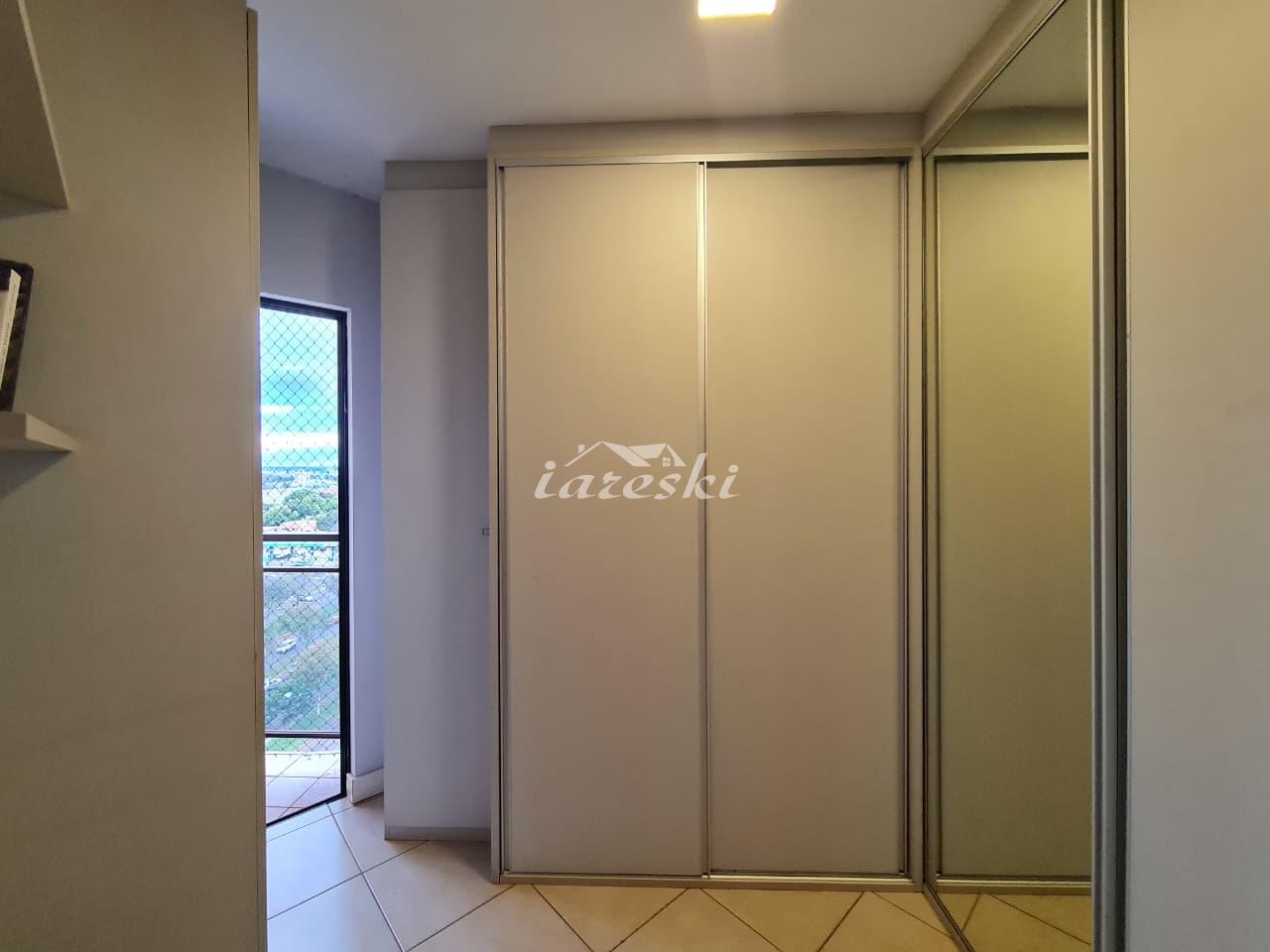 Apartamento no Edifício Mansão de Florença, Jardim Central em Foz do Iguaçu - PR