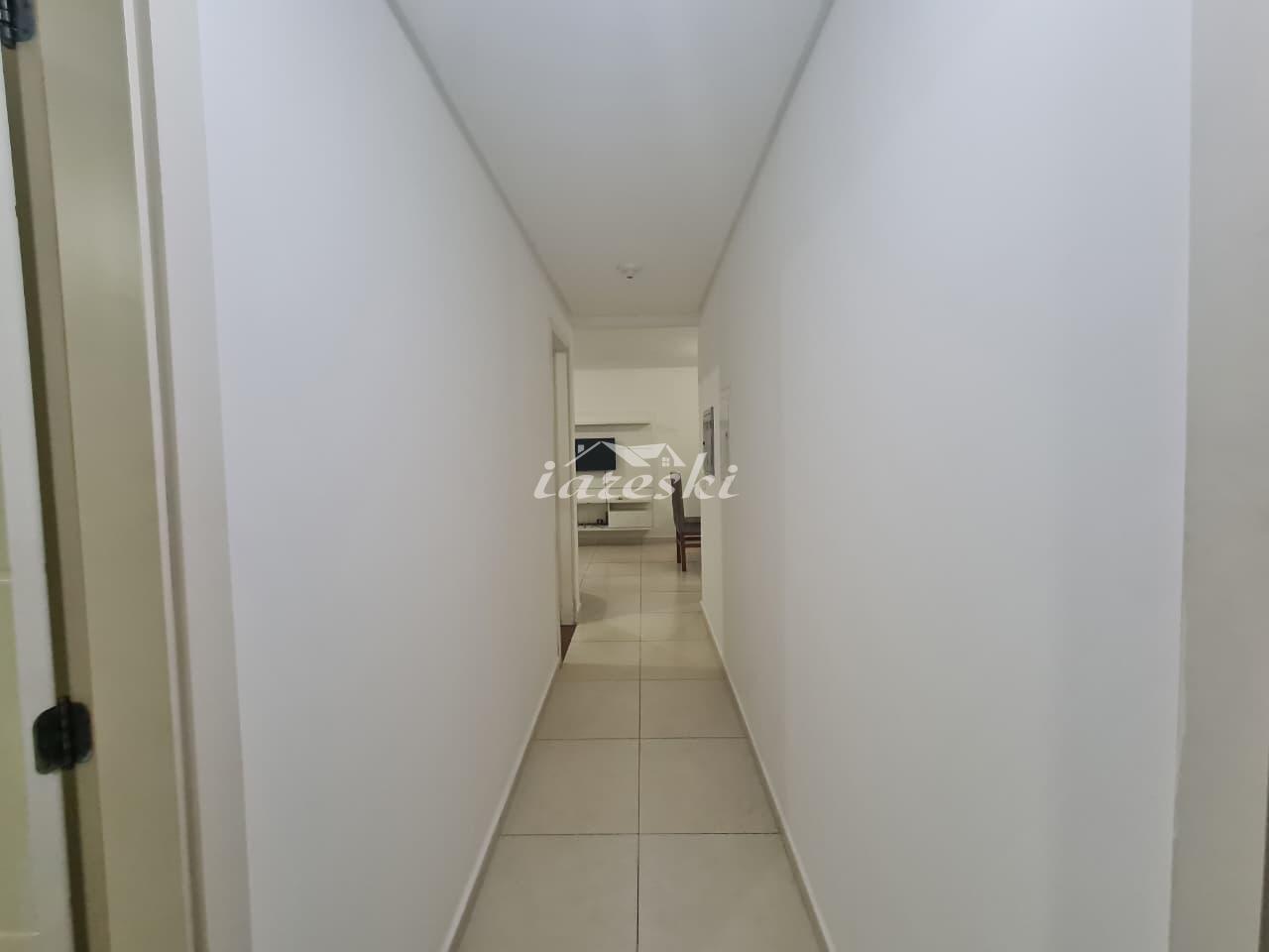 Apartamento no Edifício Gênova com 3 Quartos sendo um suíte no centro de Foz do Iguaçu - PR