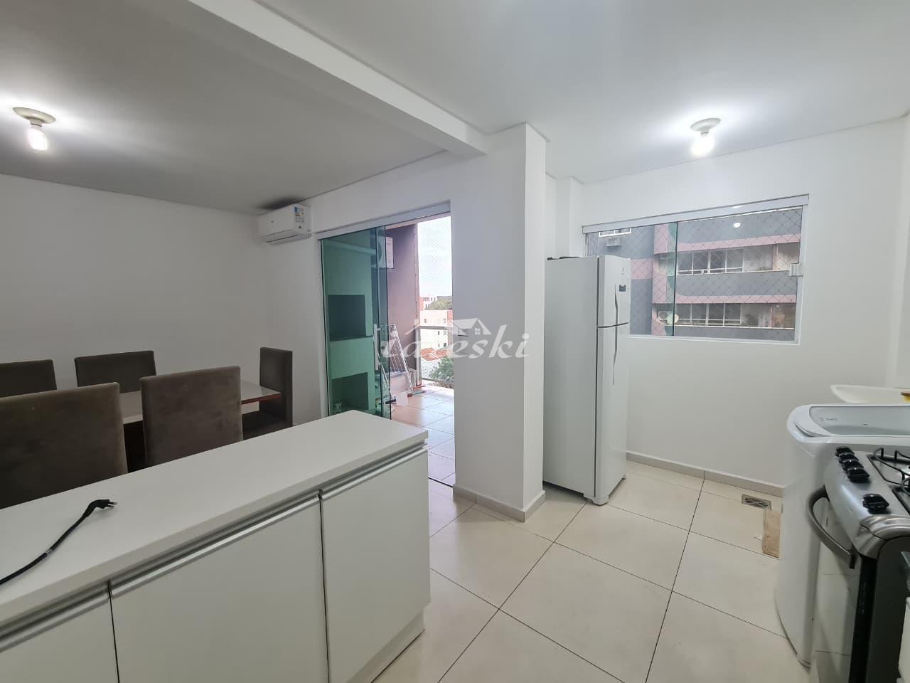 Apartamento no Edifício Gênova com 3 Quartos sendo um suíte no centro de Foz do Iguaçu - PR