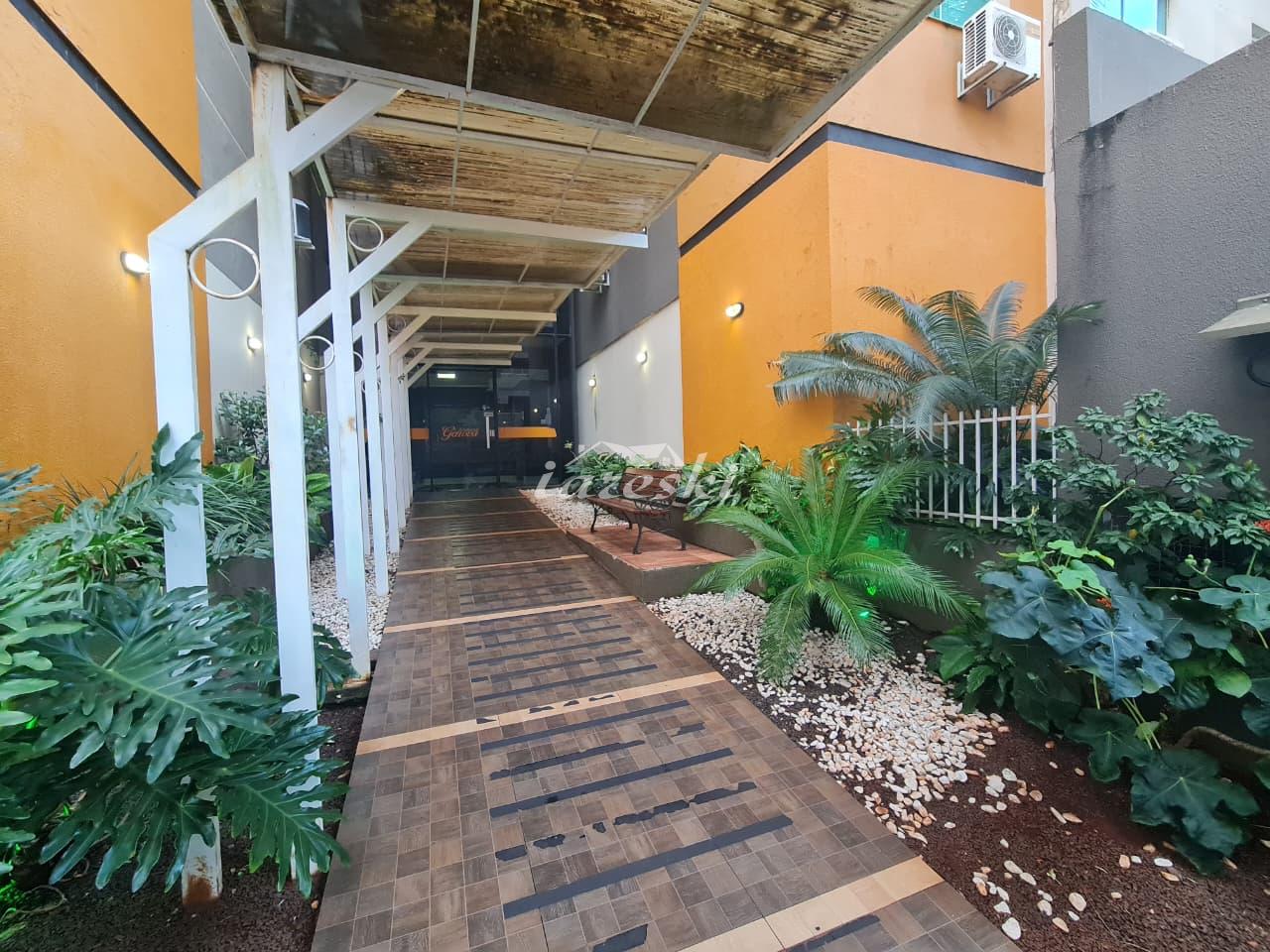 Apartamento no Edifício Gênova com 3 Quartos sendo um suíte no centro de Foz do Iguaçu - PR