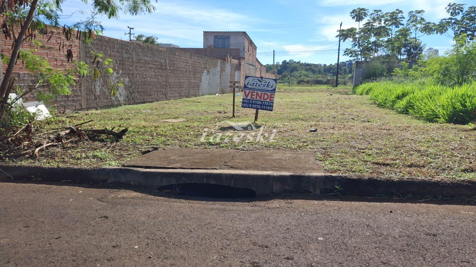 Lote no Loteamento Stella Maris, 300m² em Foz do Iguaçu - PR