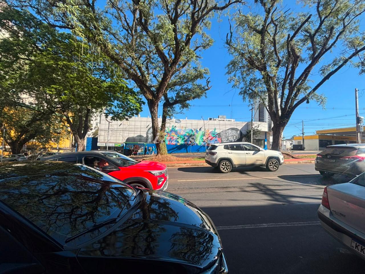 Sala comercial disponível para locação na Avenida JK no Centro de Foz do Iguaçu
