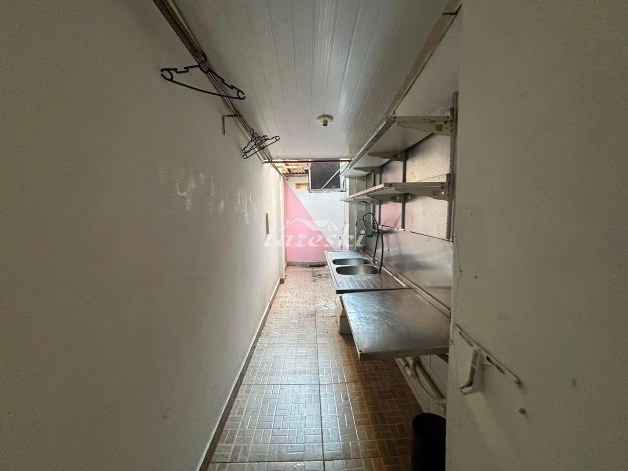 Sala comercial disponível para locação na Rua Xavier da Silva no Centro de Foz do Iguaçu - PR