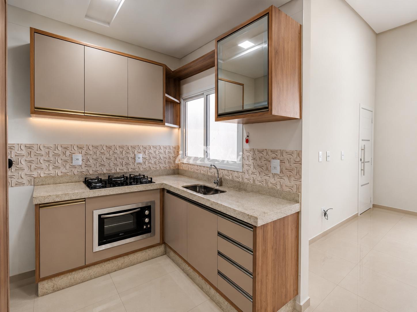 Casa a venda e locação com 4 Quartos sendo 2 Suíte, no Jardim Alice em Foz do Iguaçu - PR