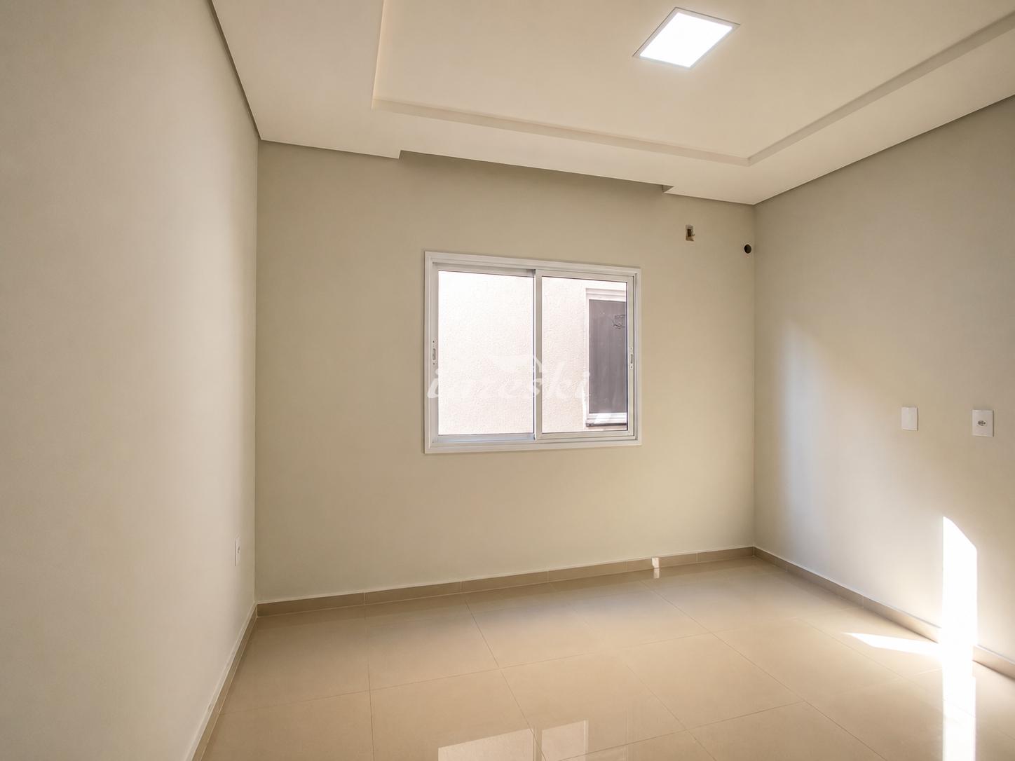 Casa a venda e locação com 4 Quartos sendo 2 Suíte, no Jardim Alice em Foz do Iguaçu - PR