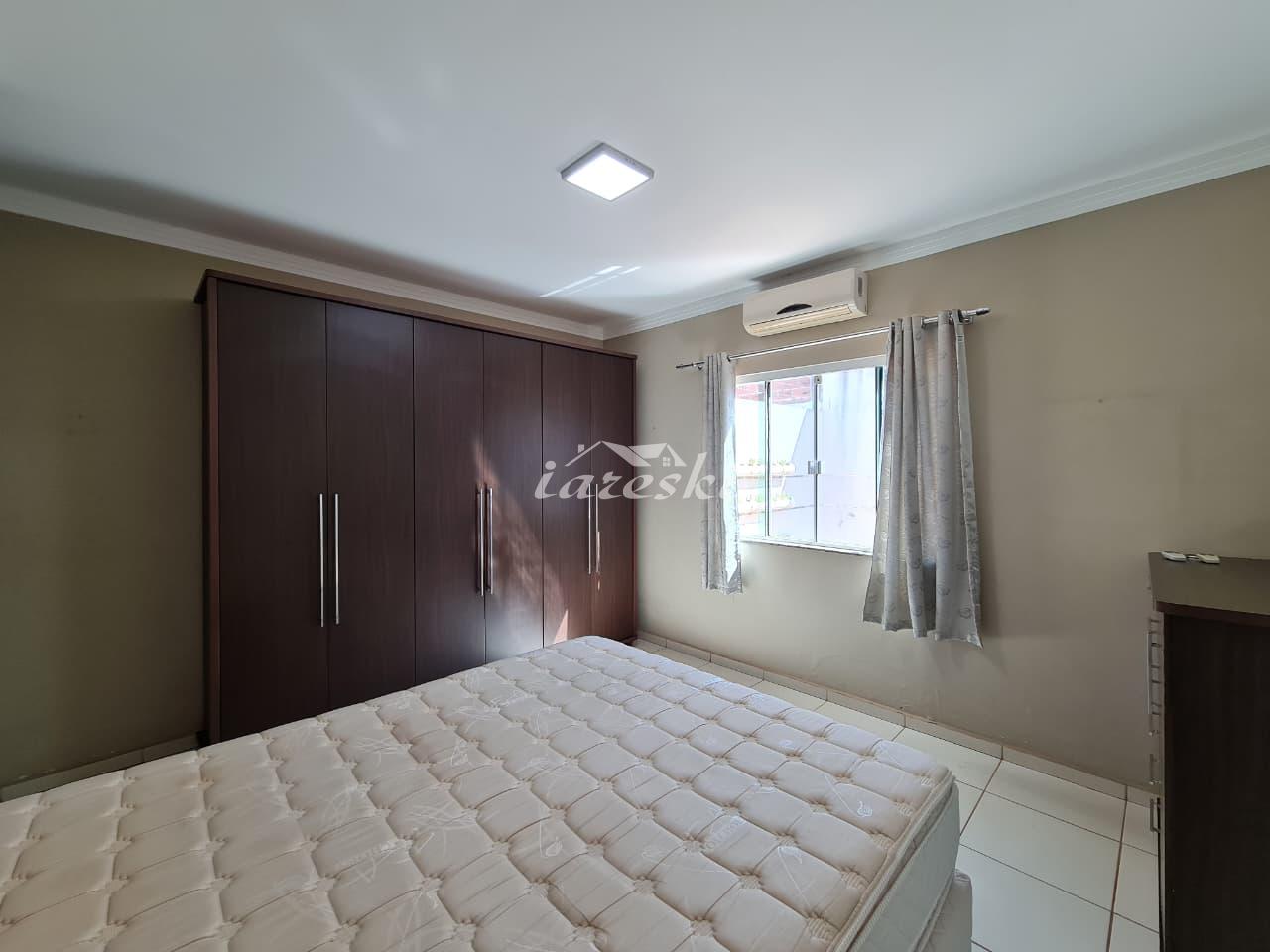 Casa semi mobiliada para locação, 2 Quartos sendo 1 suíte no Jardim São Roque em Foz do Iguaçu - PR