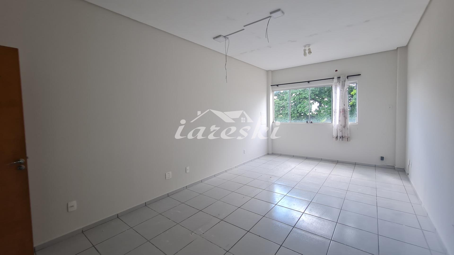 Ampla Sala comercial com Subsalas, mais de 500m2 na Av Americo Sasdelli na Vila A em Foz do Iguaçu