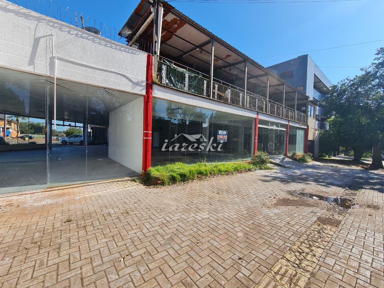 Ampla Sala comercial de esquina para locação, Polo Centro, Av Costa e Silva em Foz do Iguaçu - PR