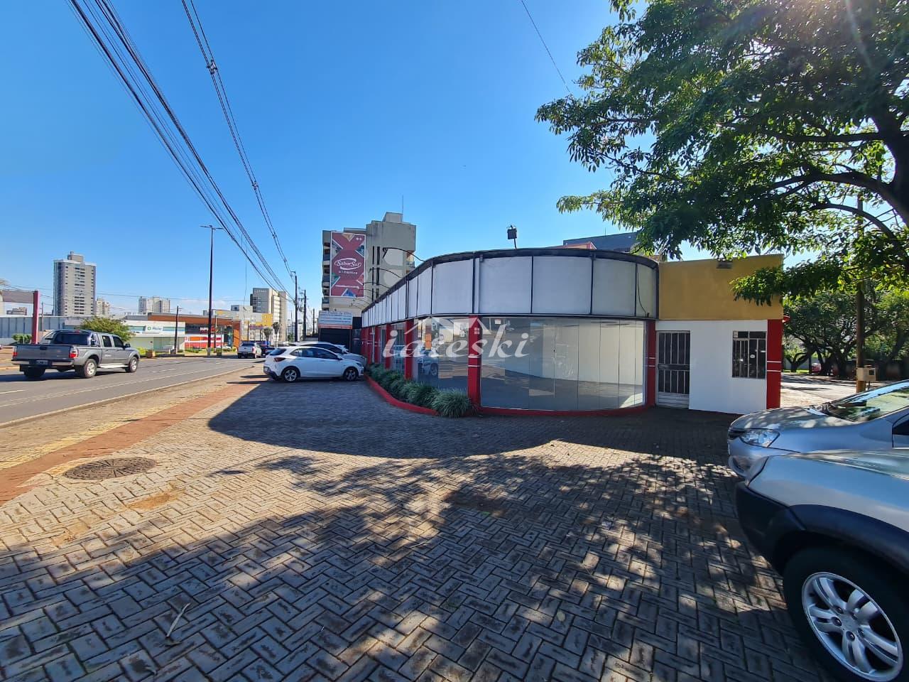 Ampla Sala comercial de esquina para locação, Polo Centro, Av Costa e Silva em Foz do Iguaçu - PR