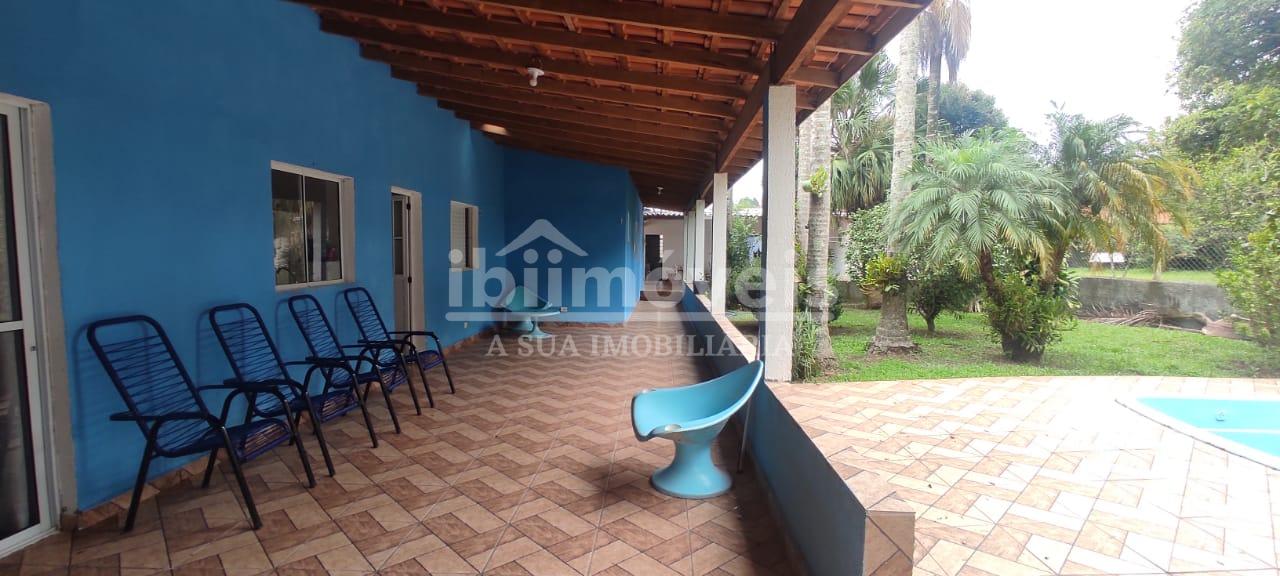 Chácara em condomínio fechado, Ibiúna-SP. - Casas de campo