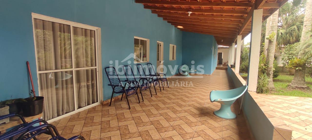 Chácara em condomínio fechado, Ibiúna-SP. - Casas de campo