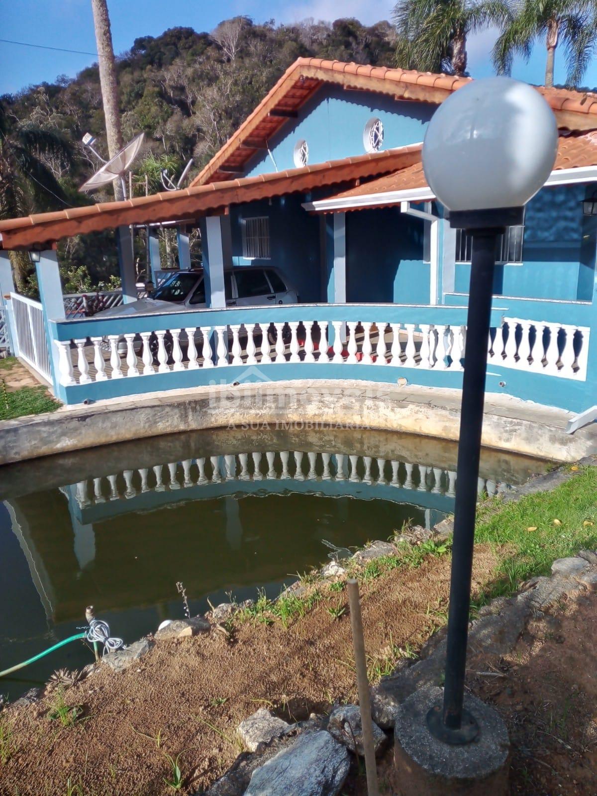 Chácara em Ibiúna com lago condomínio segurança muito verde e ...