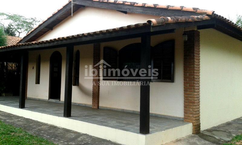 Chácara à venda com piscina, Ibiúna, casa de veraneio, lazer