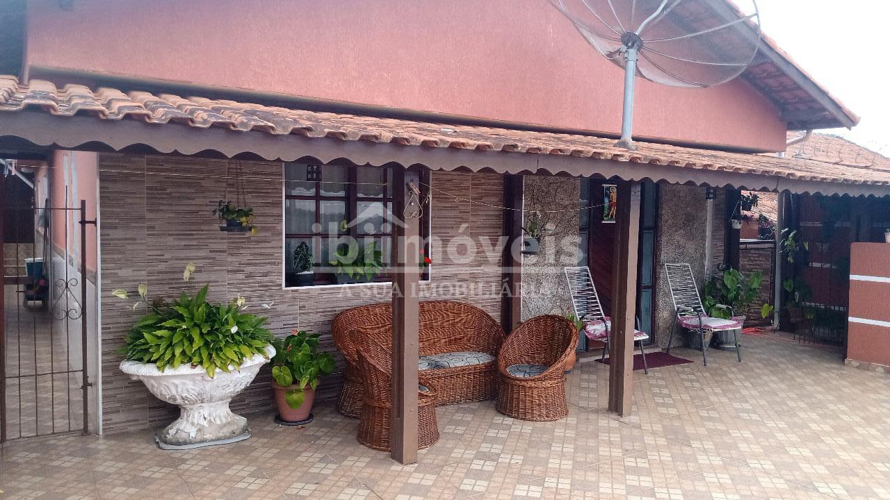 Casa para venda somente a 2km do Centro de Ibiúna