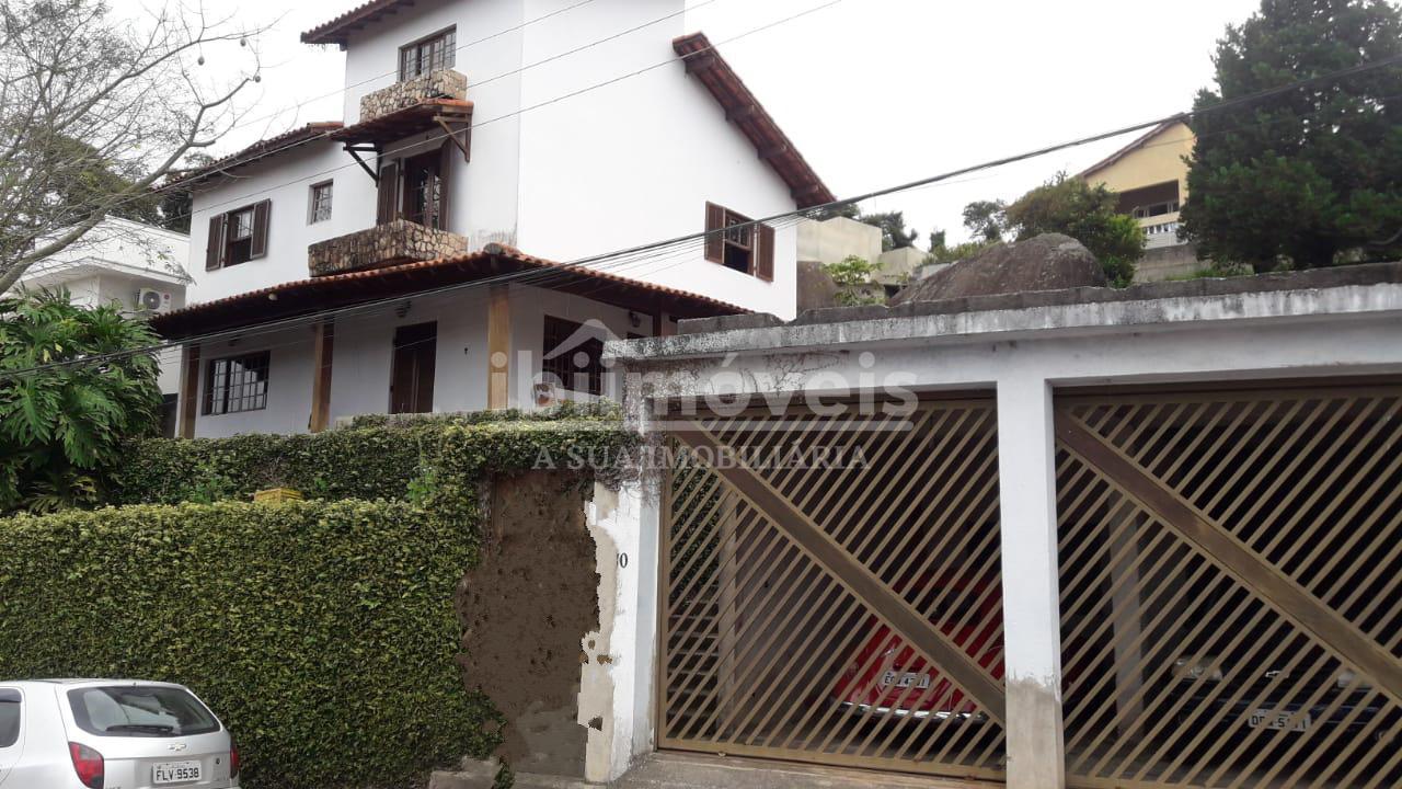 Oportunidade de Imóvel, condomínio no centro da cidade de Ibiú...