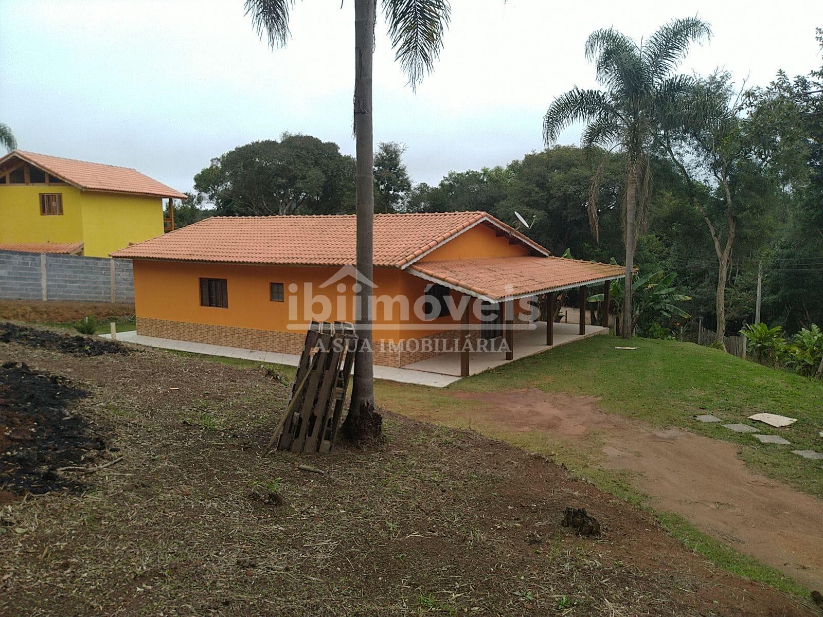 Ibiúna Chácara com 1.000m² pronta para moradia ou veraneio!!!