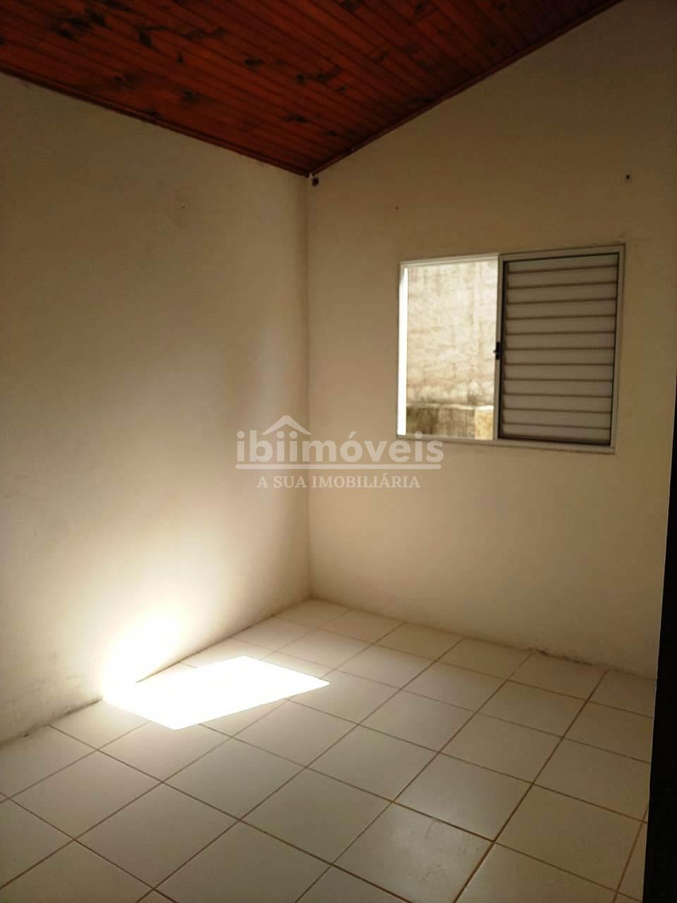 Casa em condomínio no bairro da Ressaca   