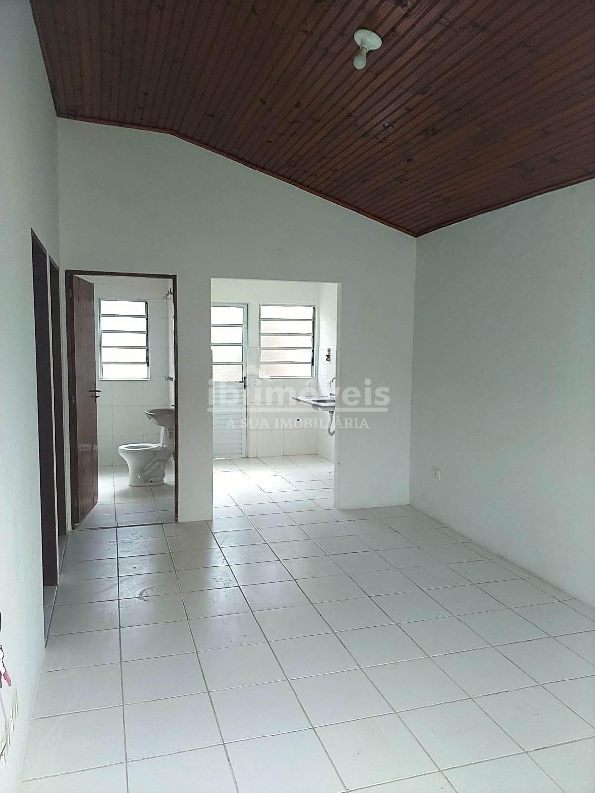 Casa em condomínio no bairro da Ressaca   