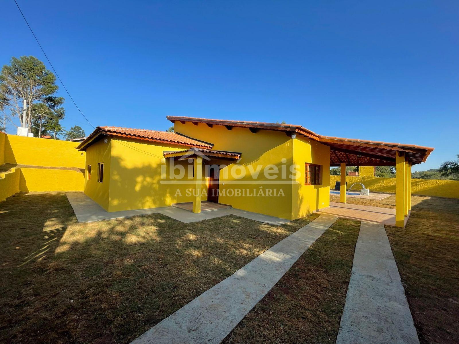 Casa dentro de condomínio fechado, proximo a rodovia bunjiro n...
