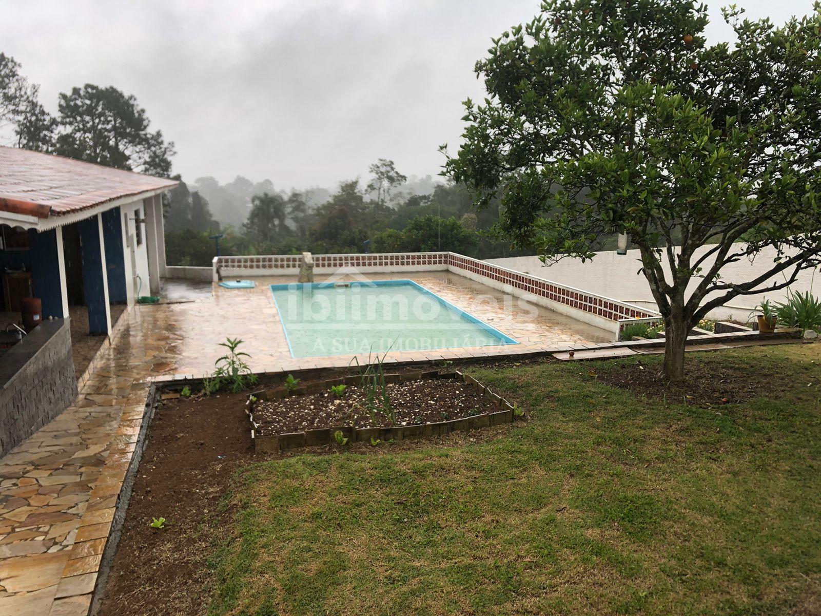 Chacara em ibiuna SP apenas 3 km do centro - 2.000m2 todo murado