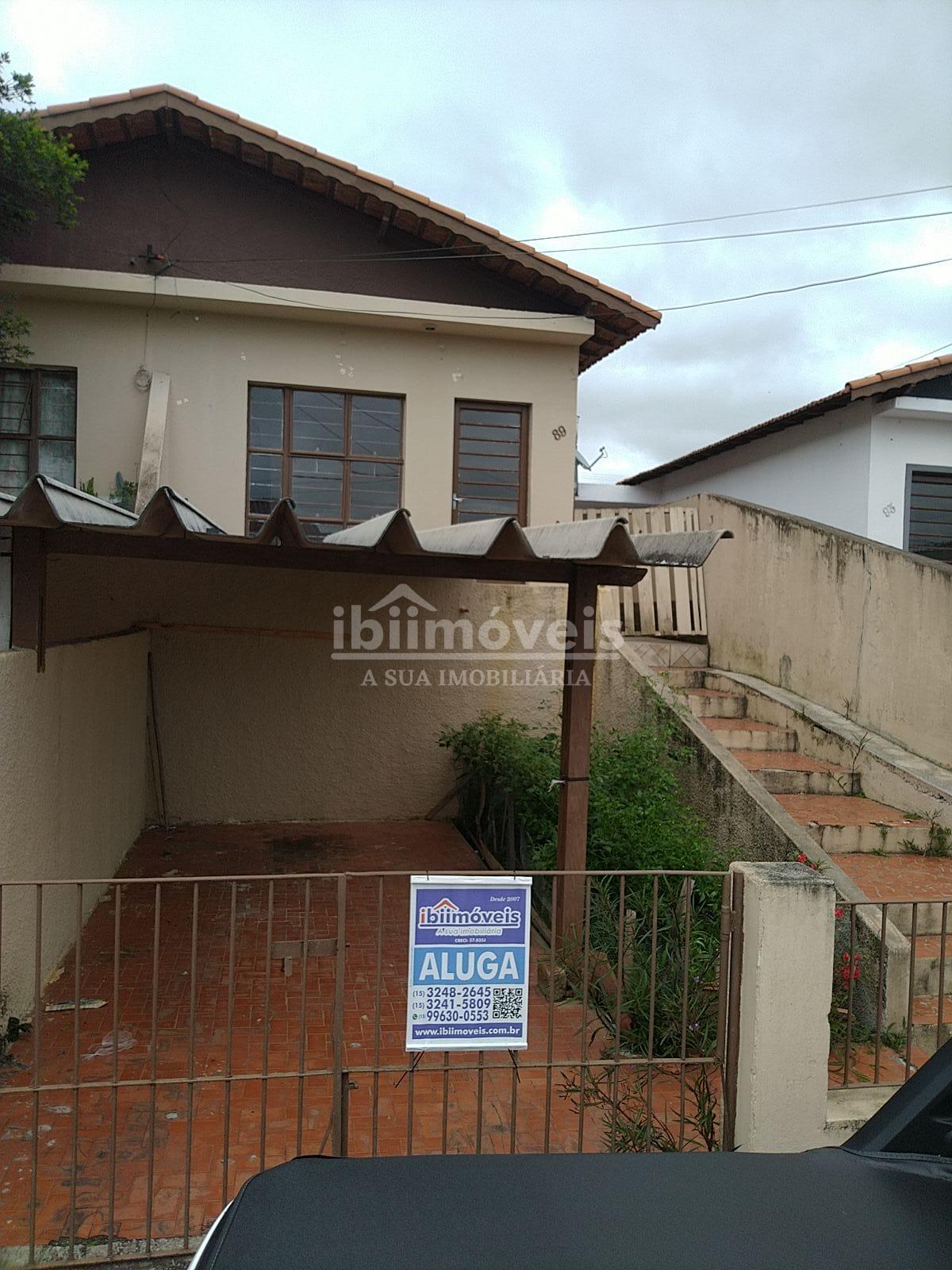 Ibiúna - Casa para locação com 2 dormitórios na região central!