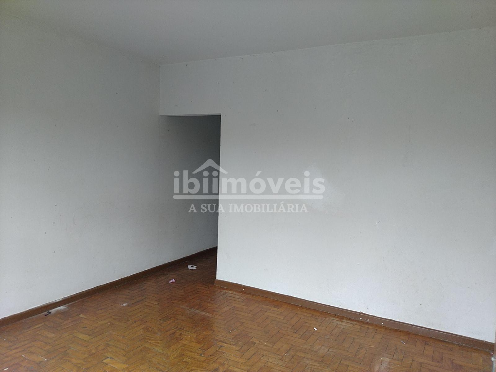 Ibiúna - Casa para locação com 2 dormitórios na região central!