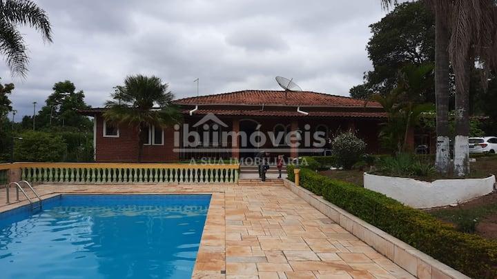 Ibiúna - Maravilhosa Chácara em condomínio com 1.000m²!!!